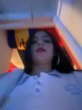 Chatroom XXX en direct de LilacNoir