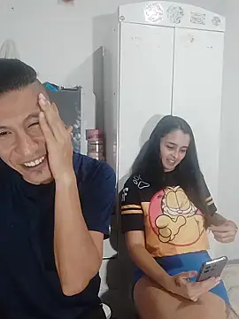 Chat +18 de Rodri-Cami ao vivo