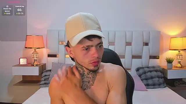 Zeus_damian21 Webcam-Show