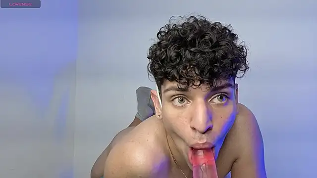 1_Apollo's Live XXX Chat