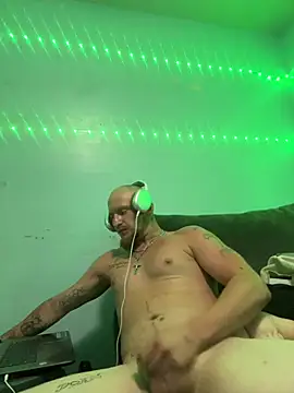 mygodisgood45's Live XXX Chat