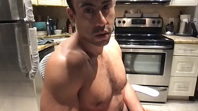 BigGuyMuscle's Live XXX Chat