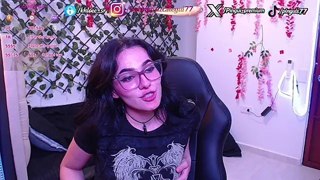 Pertunjukan Kamera Web khloe_srr