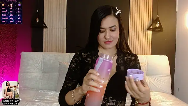 دردشة Victoria_1126 الجنسية المباشرة