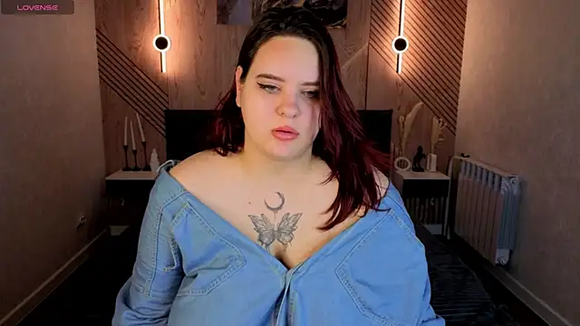 Kity_Mooree: απευθείας συνομιλία ΧΧΧ