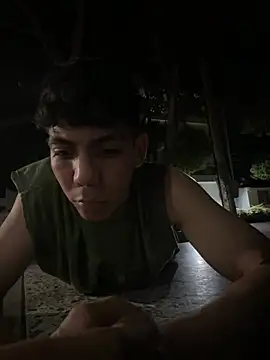 Shy_yahin Webbikameraesitys
