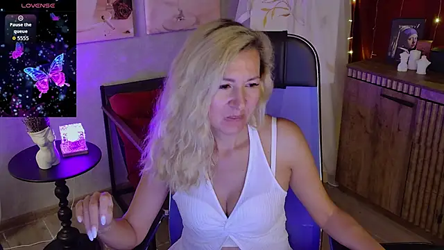 DonnaSmitth XXX чат на живо