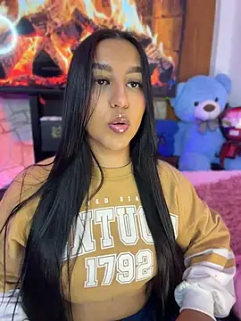 Chat XXX en directo de Tamara_Roberts1