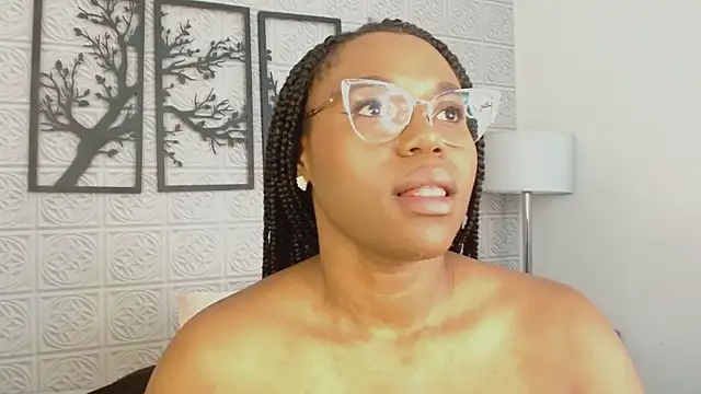 Makena_gh's Live XXX Chat
