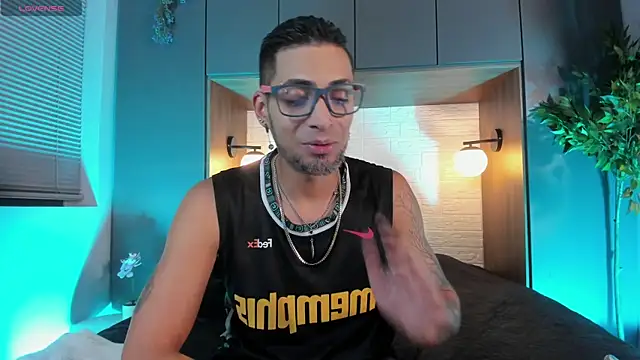 DrakeNeumann লাইভ XXX চ্যাট