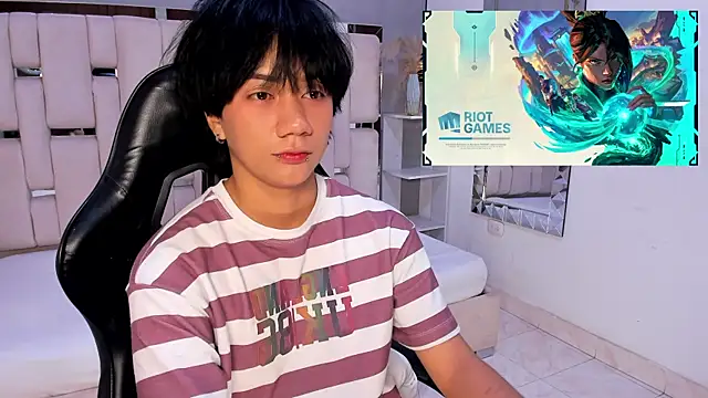 แชท XXX สดของ Eriol_