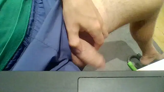 emilmirror13 – Live XXX-chat
