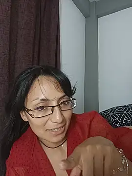 LucyCherry69 live XXX chat