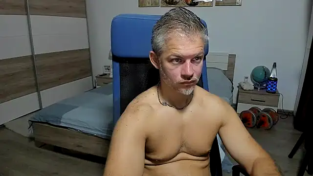 دردشة RobbyShawz الجنسية المباشرة