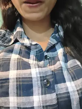 צ'אט XXX בשידור חי של lovelydepika