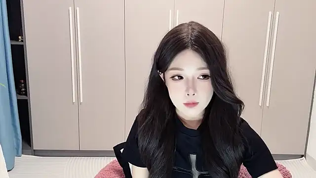 QOiio's Live XXX Chat