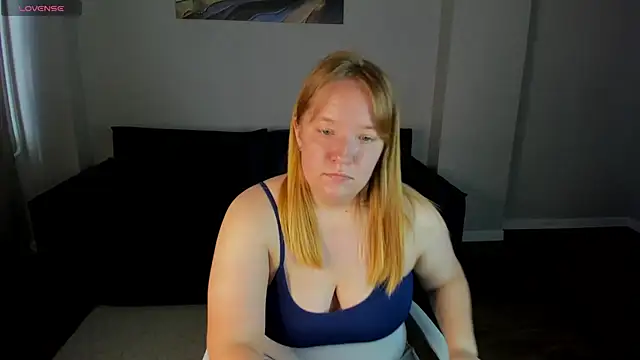 Sophia_Millery Live XXX-Chat