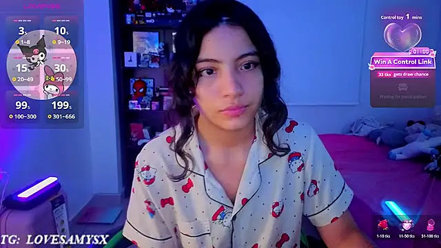 Lovelyamyy – Live XXX-chat