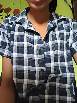 lovelydepika লাইভ XXX চ্যাট