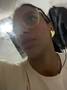 FlorSalvaje_n Live XXX chat