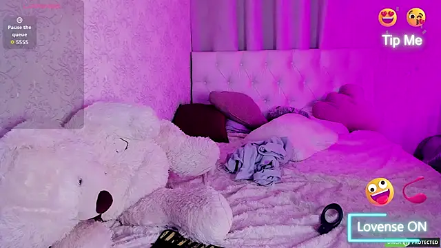 CalvinChapmanのライブXXXチャット