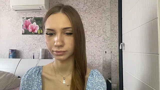 MarryTurnier's Live XXX Chat