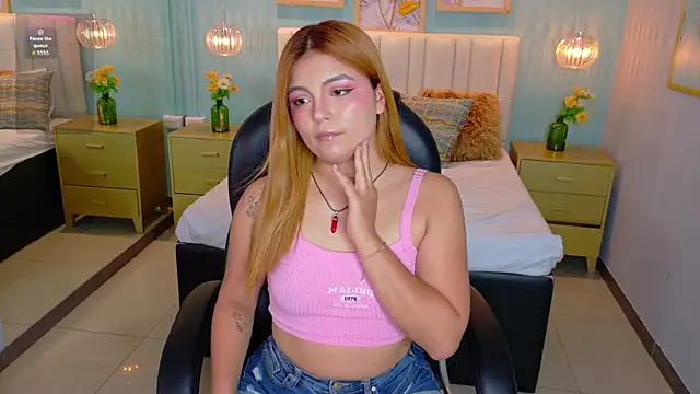 Chat +18 de GabyQueens ao vivo