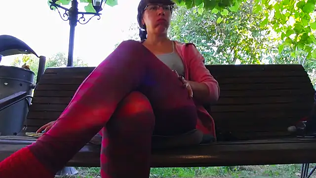 צ'אט XXX בשידור חי של BigLabia_PublicPark