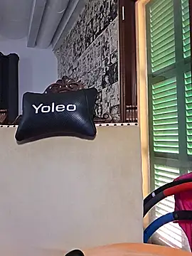 Chat +18 de kylie_blck ao vivo