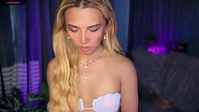 Islamorena143 Webcam-Show