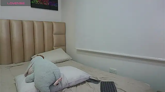 Czat XXX na żywo – Phiamat_