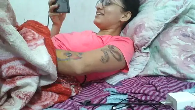 Chat +18 de girl_tits ao vivo