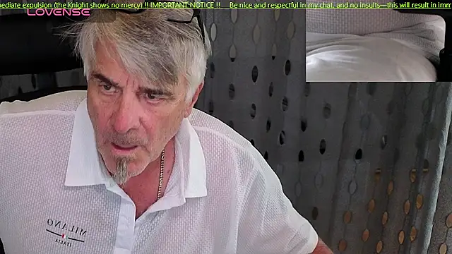 Budapest1958 Live XXX-Chat