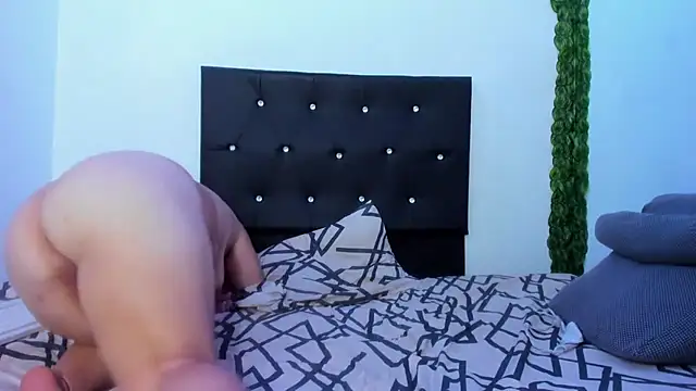 claranastys' Live XXX Chat