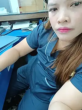 Wild_OfficeGirl_Margarett 现场XXX聊天