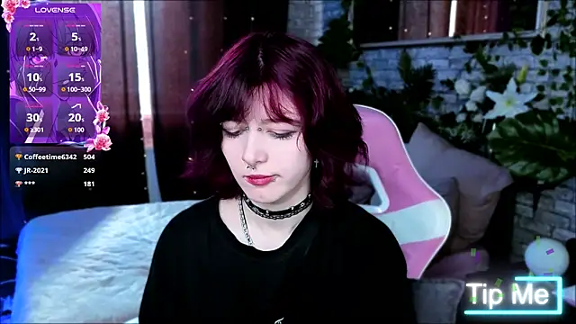 Ashley_Veil Adlı Modelin Canlı XXX Sohbeti