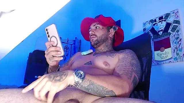 Czat XXX na żywo – esteban_cloud