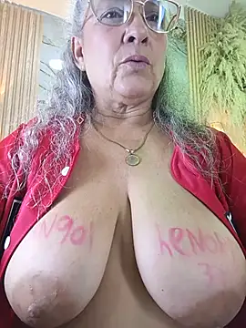 Misevie's Live XXX Chat