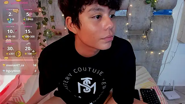 Chatroom XXX en direct de Nathanbell_