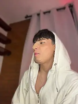 Mateo_Mitchell Live XXX-chat