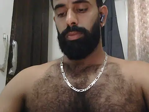 הופעת וובקאם של indianhairybull
