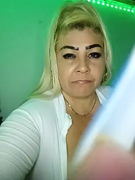 BonniAdams – Naživo XXX chat