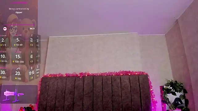 LanaMills_ live XXX chat