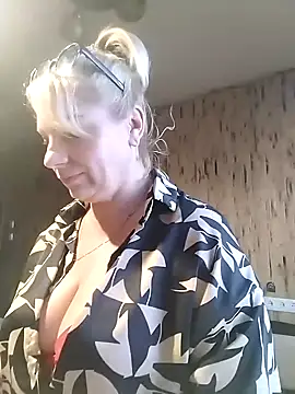 Вебкам-шоу Milla_kis