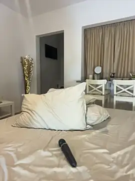 MrsGreenEyes' Live XXX Chat