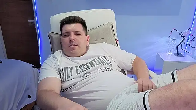 دردشة JasonJacks الجنسية المباشرة