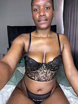 Chat +18 de Kinkyy_ ao vivo