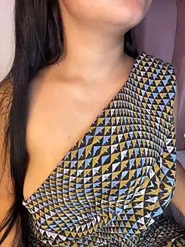 shara_queen1 Chat XXX live