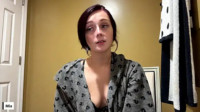 miaaellie's Live XXX Chat