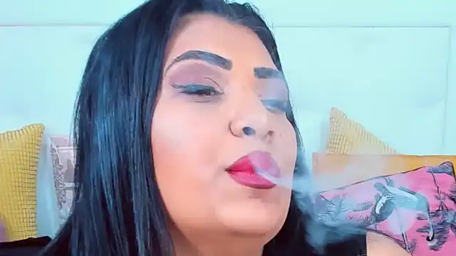 AmyCubes Chat XXX live